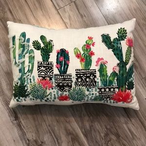 Better homes and gardens cactus pillow